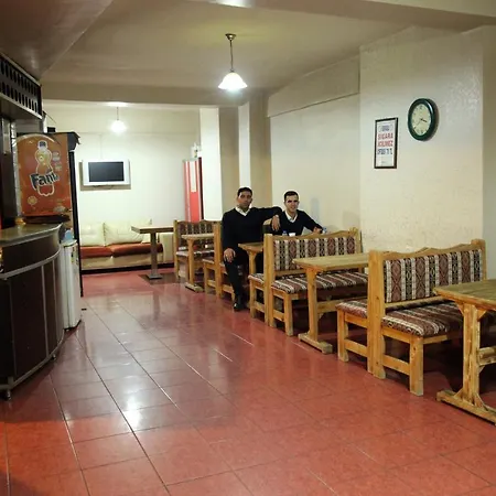 Ξενοδοχείο Life 2*