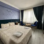 Life Hotel