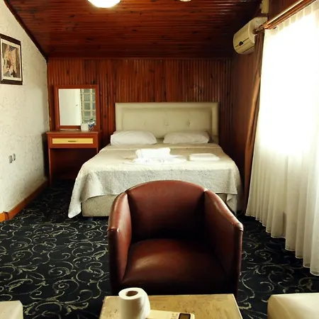 Life Otel